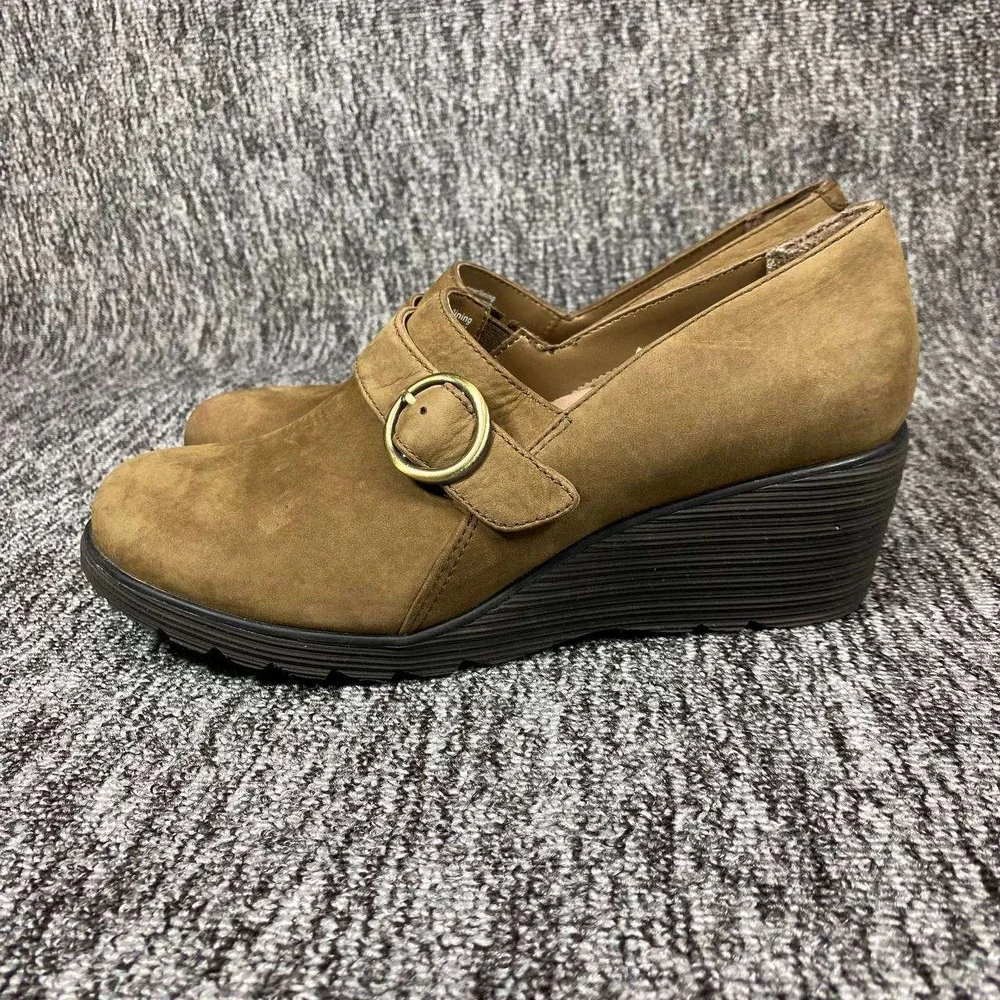 Dansko Clio Wedge Loafers Women 7.5-8 Mushroom Brown Nubuck Leather Buckle Clogs